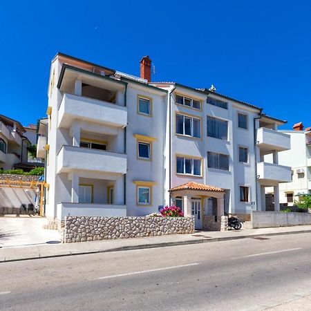 Apartments With A Parking Space Mali Lošinj Eksteriør billede